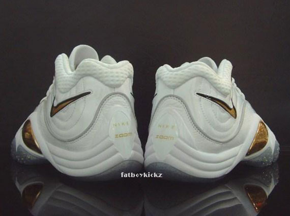 Nike Zoom Uptempo V White Metallic Gold 5