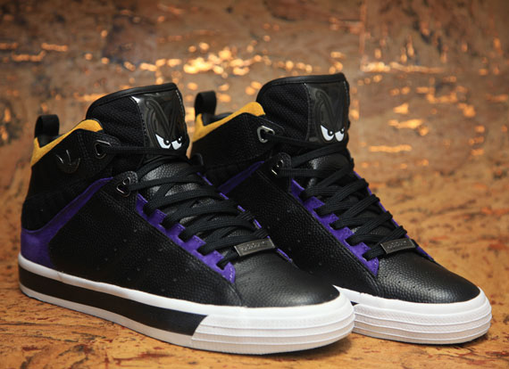 Snoop Dogg x adidas Originals Freemont Mid – Available - SneakerNews.com