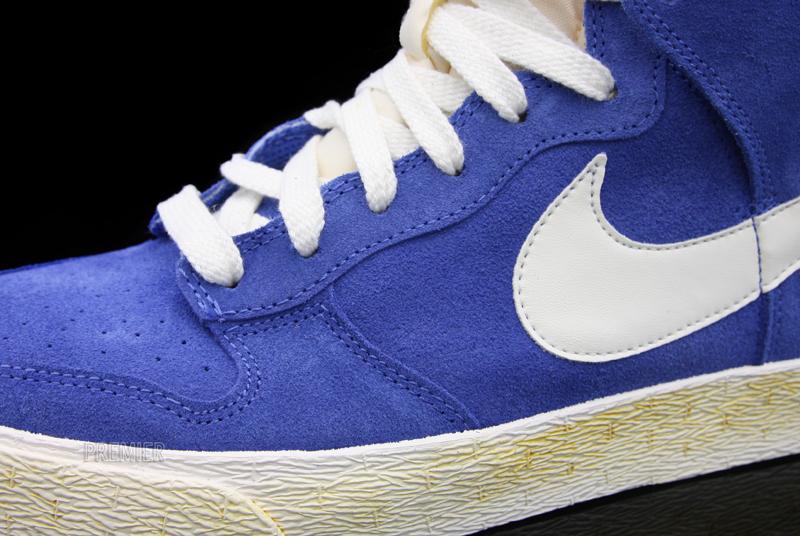 3_3_11betruebluefrontdetail 3 3 11betruebluefrontdetail