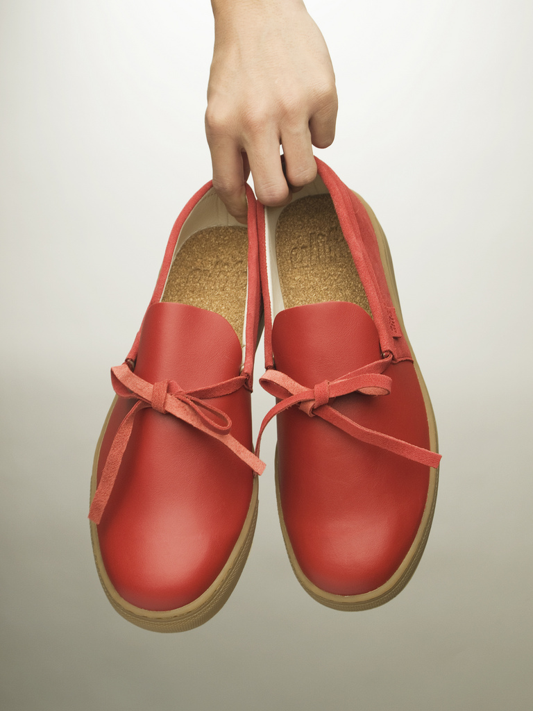 5536312580 D4ff00d8b8 B