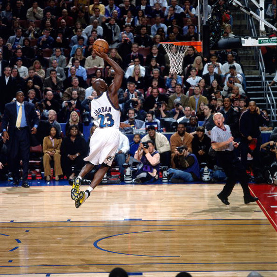 Michael Jordan Misses Dunk at 2002 All 