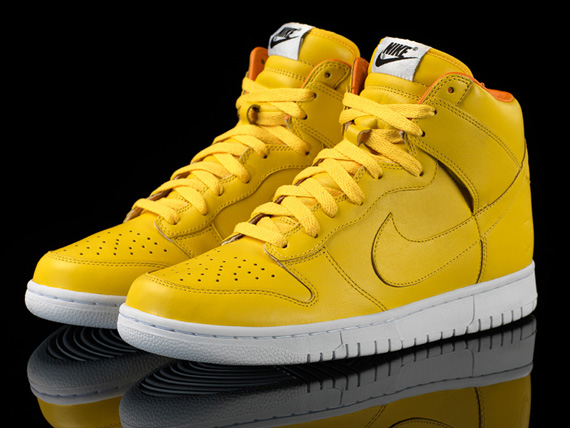 Nike Quest Love Dunks Yellow Pair