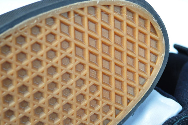 Vans Supreme Black Mike Carroll Spring 2011 02