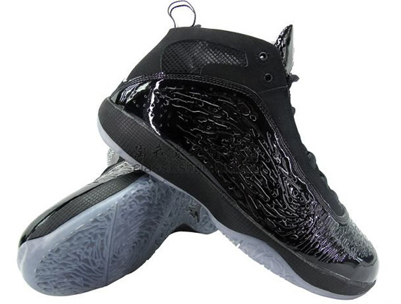 Air Jordan 2011 Black Patent Leather New Images 01