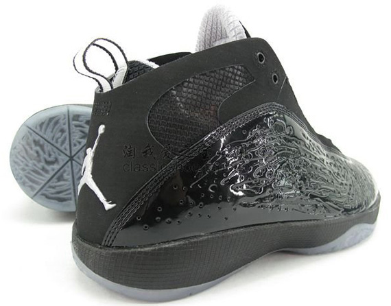 Air Jordan 2011 – Black Patent Leather – New Images
