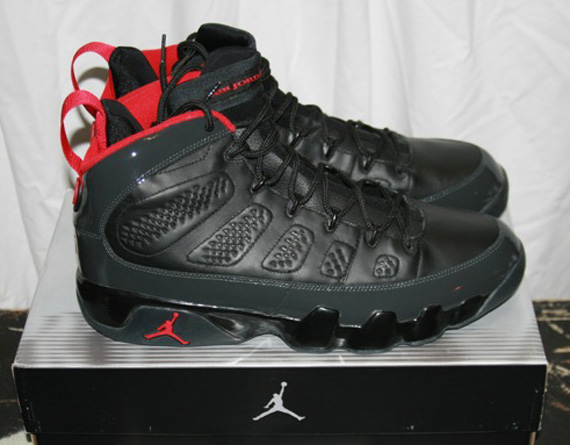 Jason Kidd's Air Jordan 9 PE Passed to