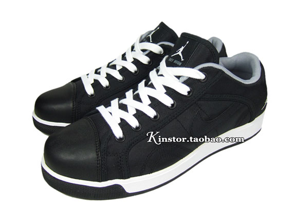 Jordan Sky High Retro Low Black White 04