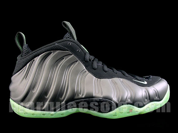 Nike Air Foamposite One Electric Green Marquee 06