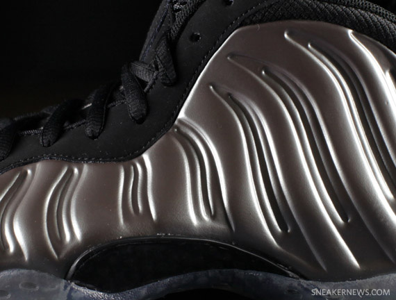 Nike Air Foamposite One - Metallic Pewter - Black | Available Early