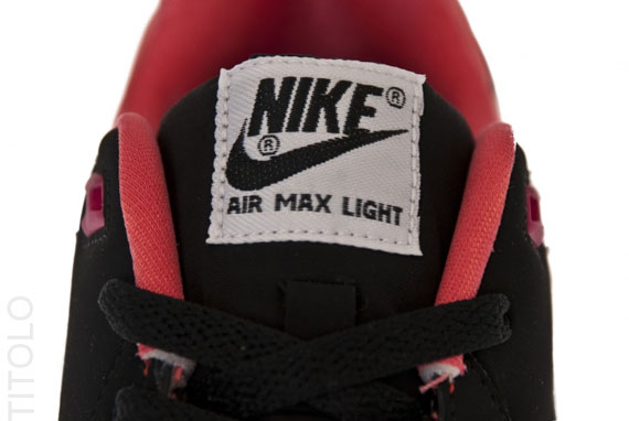 Nike Air Max Light Black White Pink Titolo 03