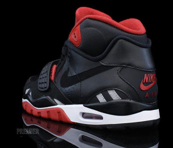 Nike Air Trainer Sc Ii Bred Pre 07