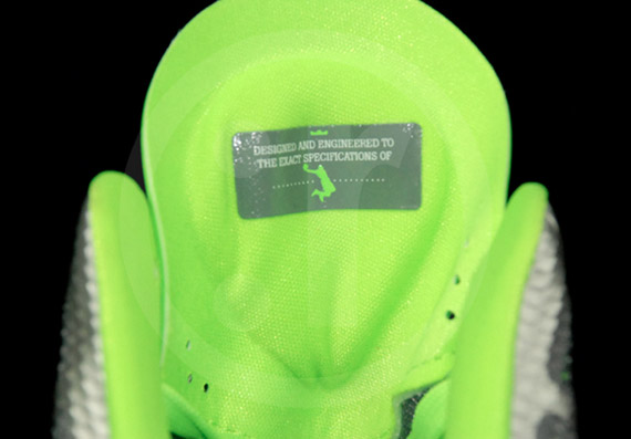 Nike Lebron 8 Ps Dunkman Detailed Images 11