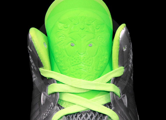 Nike Lebron 8 Ps Dunkman Detailed Images 7