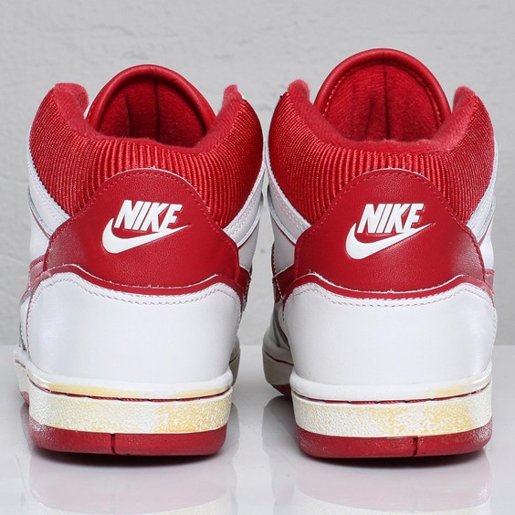 cabina Boquilla Optimismo Nike Sky Force '88 VNTG - White - Varsity Red | Available - SneakerNews.com