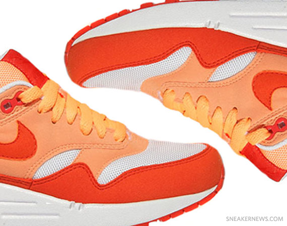 Nike WMNS Air Max 1 – Peach Cream – Team Orange