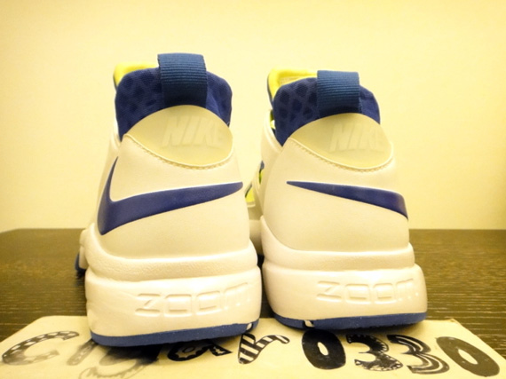 Nike Zoom Huarache Tr Low White Blue Volt Sample 08