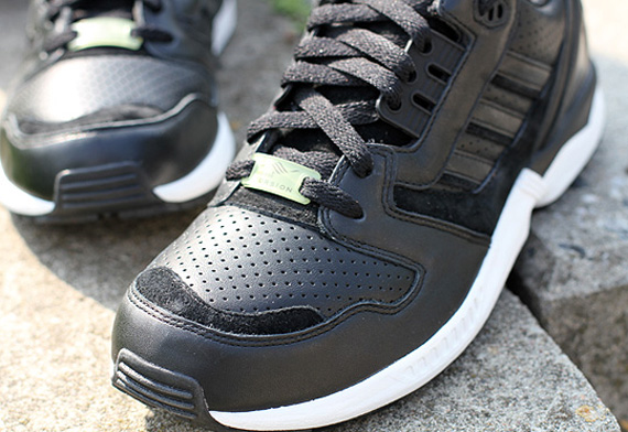 adidas zx 8000 black