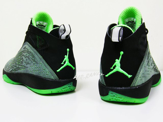 Air Jordan 2011 Electric Green Air Randy 02