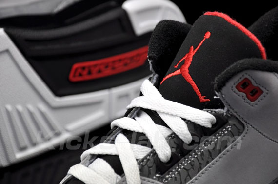 Air Jordan Iii Stealth Kickslab 09