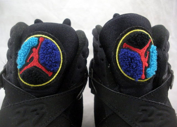 Air Jordan VIII ‘Aqua’ – Upside-Down Logo