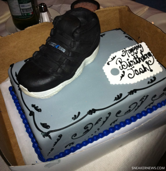 Air Jordan Xi Space Jam Birthday Cake 3