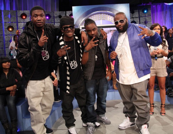Celebrity Feet Maybach Music Visits 106 And Park 1 570x442