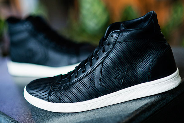 John Varvatos x Converse Star Player - Black Perf