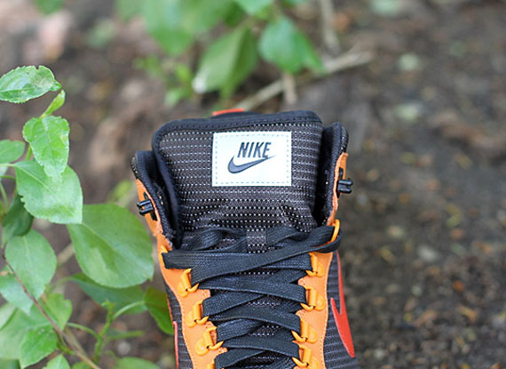 Nike Acg Lava Dunk Orange 05