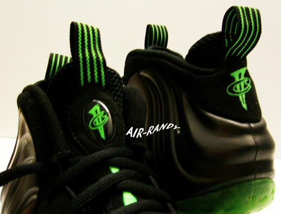 Nike Air Foamposite One 'Electric Green' - New Images