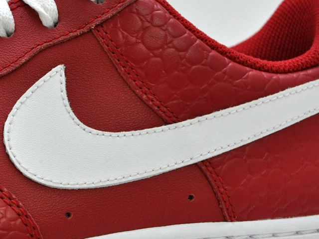nike-air-force-1-low-varsity-red-white-may-2011-5 Nike Air Force 1 Low Varsity Red White May 2011 5