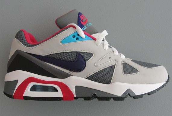 Nike Air Structure Triax 91 Cool Grey Ink Tech Grey Sample 02