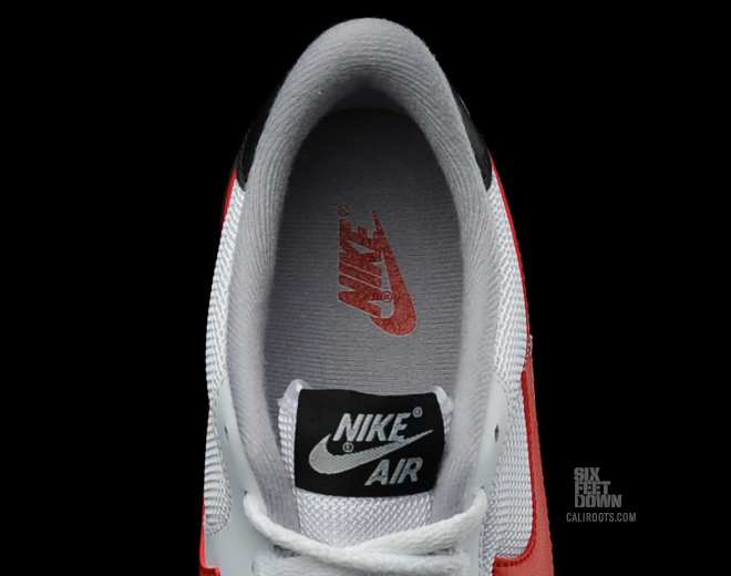 Nike Air Venture White Sport Red Black Metallic Silver 6