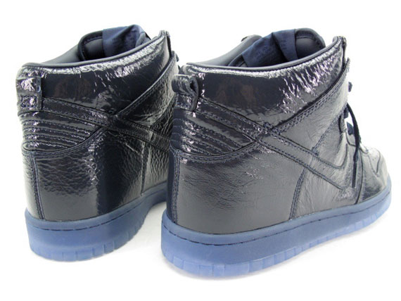 Nike Dunk High Premium Obsidian Crinkle Patent 03