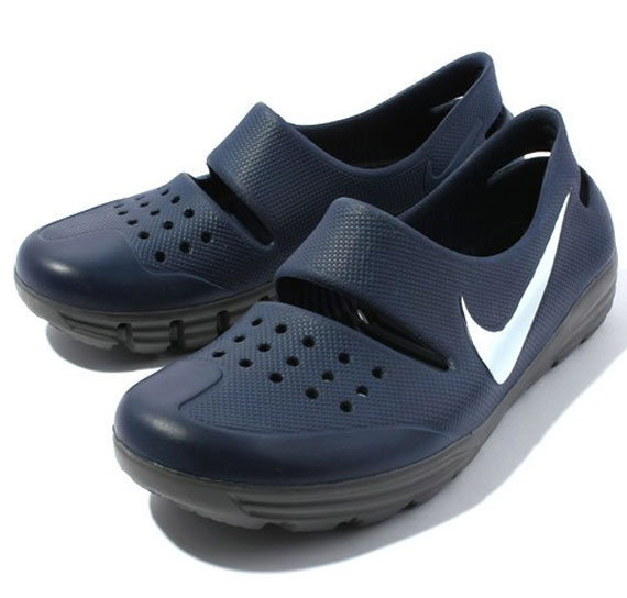 Nike HTM Solar Soft Sandal - Summer 2011 - SneakerNews.com