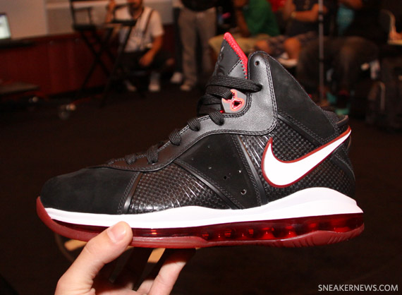 Nike lebron 8 clearance donna porpora