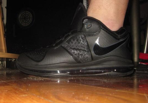 Nike LeBron 8 V2 Low 'Blackout 