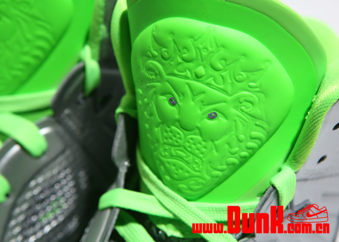 Nike Lebron 8 P S Dunkman Metallic Silver Electric Green 9