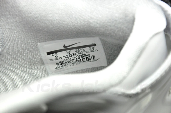 Nike Lebron 8 V2 Low Metallic Silver Kickslab 02