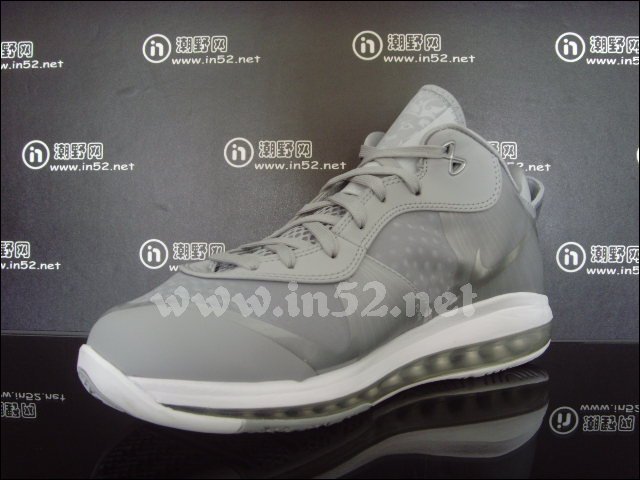nike-lebron-8-v2-low-wolf-grey-white-metallic-silver-4 Nike Lebron 8 V2 Low Wolf Grey White Metallic Silver 4