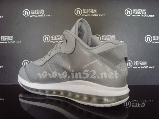 nike-lebron-8-v2-low-wolf-grey-white-metallic-silver-5 Nike Lebron 8 V2 Low Wolf Grey White Metallic Silver 5