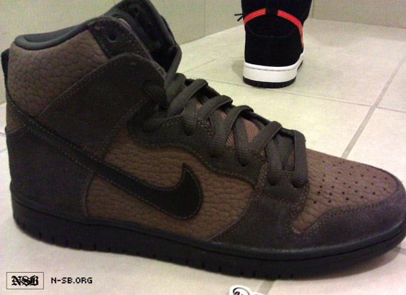 Nike Sb Dunk High Brown Pebbled Leather 2