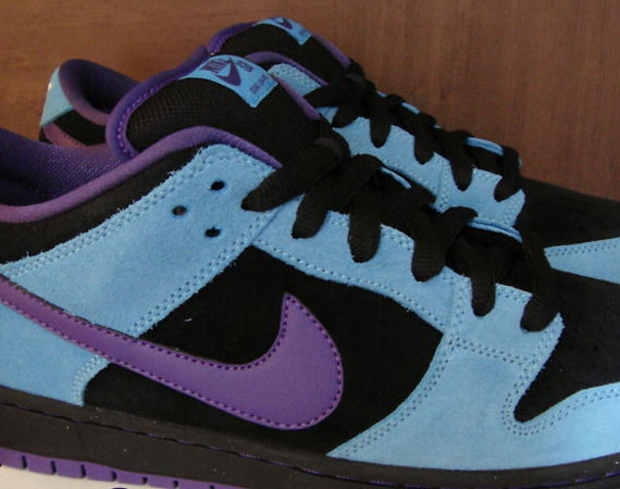 nike sb dunk low 2011