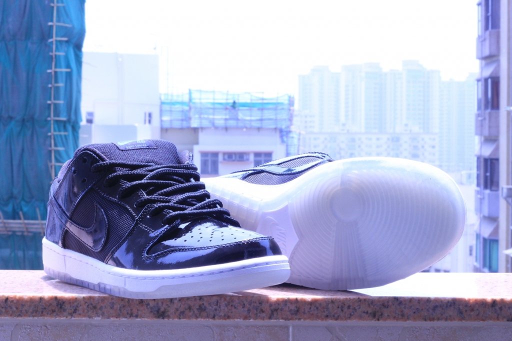 Nike Sb Dunk Low Space Jam 2