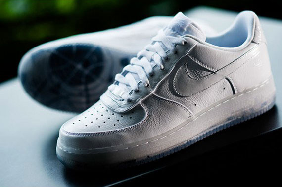 Nike Sportswear White Pack - Dunk High + Air Force 1 Low - New Images