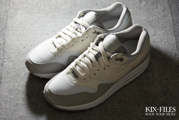 Nike Wmns Air Max 1 Milky 2