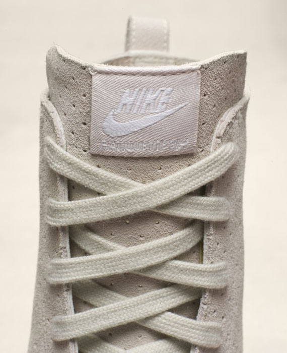 Nike WMNS Racquette 3/4 Premium - SneakerNews.com