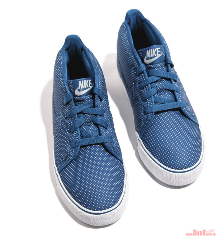 Nike Wmns Toki Canvas Navy White Dots 3