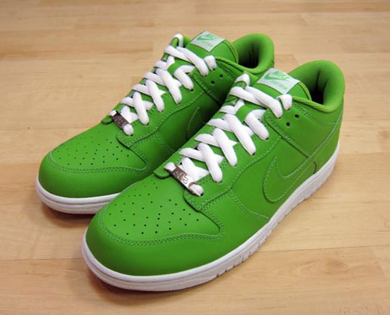 Sneakersbr Nike Dunk Low Green Closer Look 01