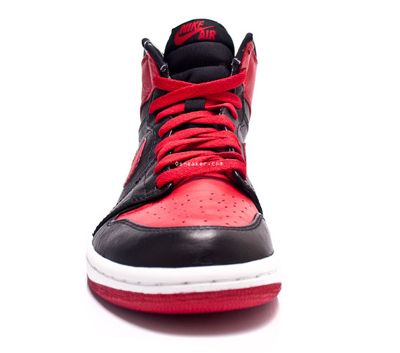 Air Jordan 1 Banned Osneaker 08