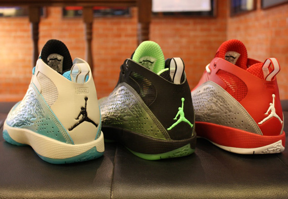 Air Jordan 2011 – Orion Blue + Varsity Red + Neo Lime | Release Date Change